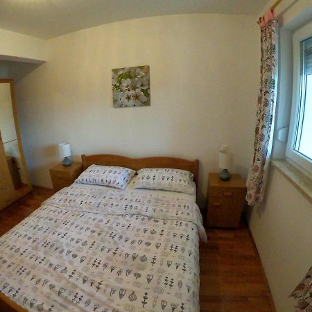 Kvajera Apartment Πόρετς Εξωτερικό φωτογραφία