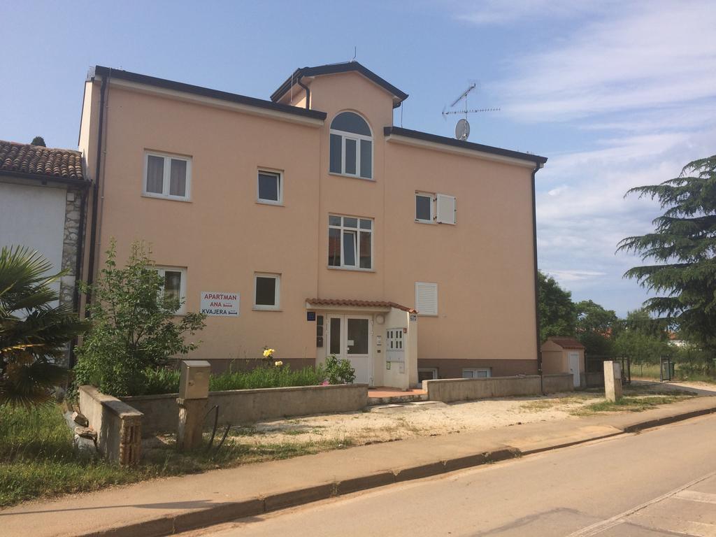 Kvajera Apartment Πόρετς Εξωτερικό φωτογραφία