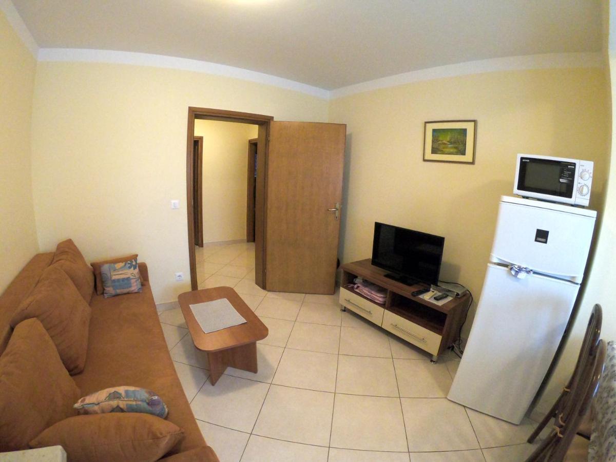 Kvajera Apartment Πόρετς Εξωτερικό φωτογραφία